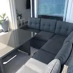 Smaragd On The Apartment Povljana