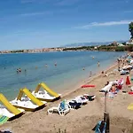 Smaragd On The * Povljana