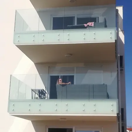 Appartement Smaragd On The Povljana