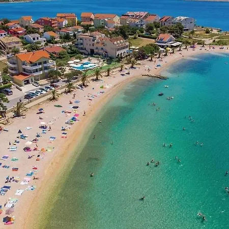 アパート Smaragd On The *