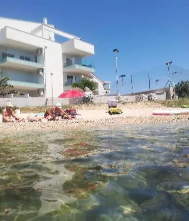 Smaragd On The アパート *