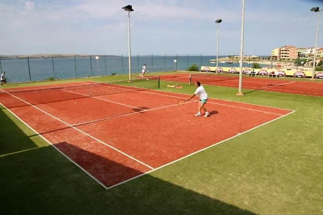 Smaragd On The Povljana